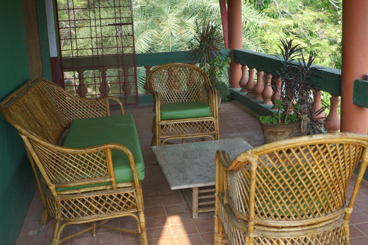 Green'S Guest House Auroville Dış mekan fotoğraf
