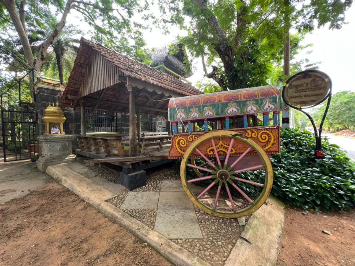 Green'S Guest House Auroville Dış mekan fotoğraf