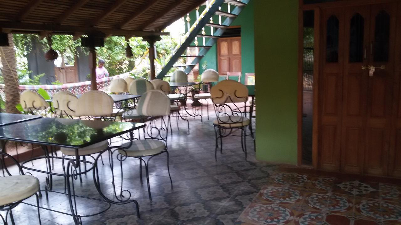 Green'S Guest House Auroville Dış mekan fotoğraf
