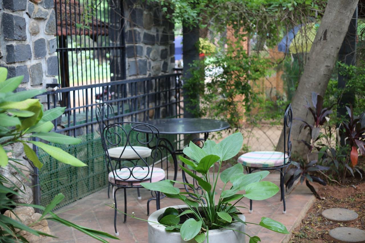 Green'S Guest House Auroville Dış mekan fotoğraf